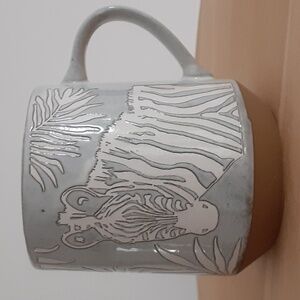Pier 1 Reactive SAFARI Embossed African Zebra Lt Teal Stoneware Cup Mug …